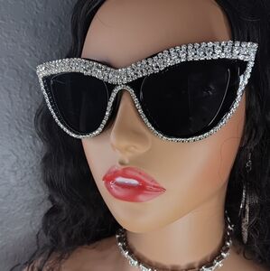 Rhinestone Cat eye Hollywood Sunglasses With Black Lenses.